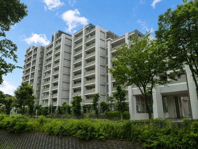 グレーシアシティ横濱いずみ中央ステーションアリーナサウスコート